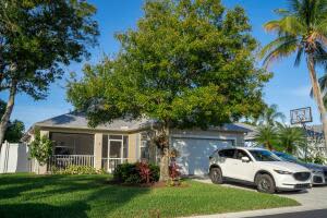2401 SW Estella Terrace, Palm City, FL 34990, Sold 02/18/22