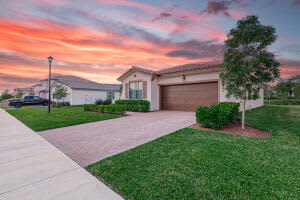 3263 Dunning Dr, Royal Palm Beach, FL 33411, Sold 03/08/22