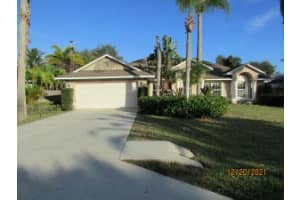 2001 NE Steven Ave, Jensen Beach, FL 34957, Sold 01/14/22