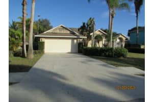 2001 NE Steven Ave, Jensen Beach, FL 34957, Sold 01/14/22