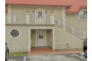 501 SE 8th St, Deerfield Beach, FL 33441, Sold 02/01/22