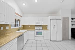 5024 NW 95th Dr, Coral Springs, FL 33076, Sold 03/31/23