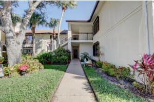 3378 Jog Park Dr, Greenacres, FL 33467, Sold 03/03/22