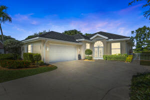 7580 SE Autumn Ln, Hobe Sound, FL 33455, Sold 01/21/22