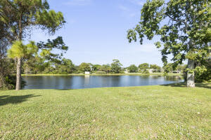7580 SE Autumn Ln, Hobe Sound, FL 33455, Sold 01/21/22