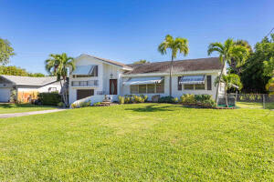 6902 Tradewind Way, Lake Worth, FL 33462, Sold 02/22/22