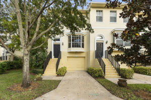 1620 42nd Square APT 101, Vero Beach, FL 32960, Sold 02/21/22