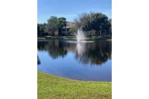 3295 Jog Park Dr, Greenacres, FL 33467, Sold 03/11/22