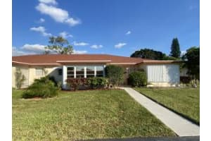 4710 NW 4th St, Delray Beach, FL 33445, Sold 02/10/22