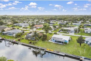 1924 6th Ave SE, Vero Beach, FL 32962, Sold 01/19/22