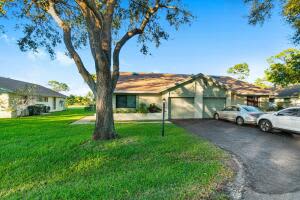 3907 Arelia Dr, Delray Beach, FL 33445, Sold 02/11/22