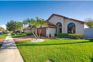 174 Executive Cir, Boynton Beach, FL 33436, Sold 02/28/22