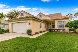 6667 SE 7 Oaks Ln, Stuart, FL 34997, Sold 01/28/22