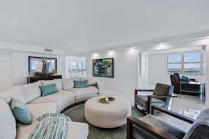 5200 N Ocean Dr, Riviera Beach, FL 33404, Sold 02/07/22