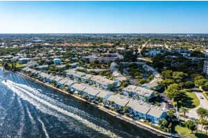 1074 Jeffery St, Boca Raton, FL 33487, Sold 02/14/22