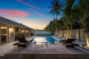 821 NW 8th Way, Boynton Beach, FL 33426, Sold 01/27/22