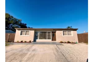 579 Tallulah Rd, Lake Worth, FL 33462, Sold 02/02/22