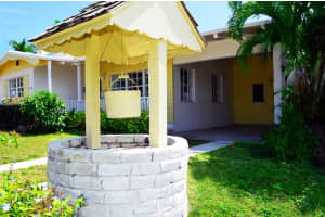 728 Flamingo Dr, West Palm Beach, FL 33401, Sold 04/01/22