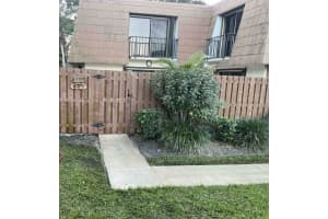 5927 SE Riverboat Dr, Stuart, FL 34997, Sold 02/10/22