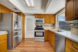 11180 NW 36th Ct, Coral Springs, FL 33065, Sold 05/19/22