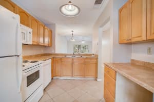 206 Palmetto Ct, Jupiter, FL 33458, Sold 06/03/22