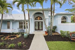 1046 SW Sand Oak Dr, Palm City, FL 34990, Sold 02/14/22