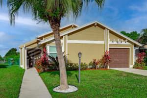 4095 Clearview Terrace, West Palm Beach, FL 33417, Sold 02/11/22