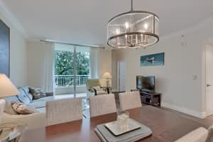 480 Hibiscus St, West Palm Beach, FL 33401, Sold 02/15/22