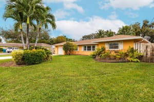 1041 Coral Dr, Boynton Beach, FL 33426, Sold 03/01/22