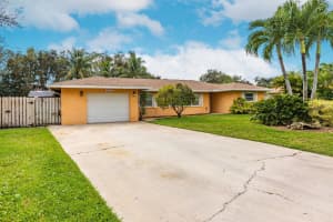 1041 Coral Dr, Boynton Beach, FL 33426, Sold 03/01/22
