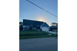 5300 Suson Ln, Fort Pierce, FL 34951, Sold 04/04/22