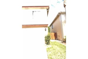 5373 Meadows Edge Dr, Lake Worth, FL 33463, Sold 05/03/22