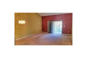 308 Lakeview Dr E, Royal Palm Beach, FL 33411, Sold 02/04/22