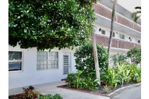 2050 NE 39th St #109n, Lighthouse Point, FL 33064, Sold 02/04/22