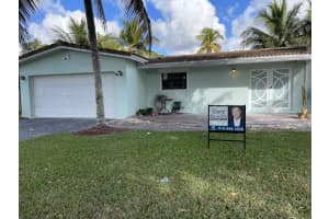 5613 Madison St, Hollywood, FL 33023, Sold 01/12/22