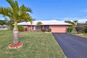 10651 NW 41st St, Coral Springs, FL 33065, Sold 02/18/22