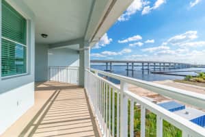 215 NW Flagler Ave, Stuart, FL 34994, Sold 02/09/22