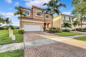 649 Gazetta Way, West Palm Beach, FL 33413, Sold 04/26/22