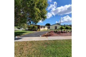 3984 Chipewyan Dr, Lake Worth, FL 33462, Sold 03/07/22