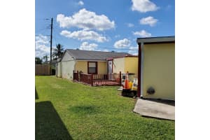 3984 Chipewyan Dr, Lake Worth, FL 33462, Sold 03/07/22