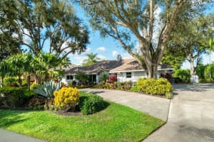 4401 St Andrews Dr, Boynton Beach, FL 33436, Sold 02/16/22