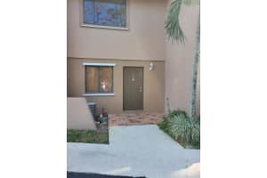 139 Sparrow Dr #4b, Royal Palm Beach, FL 33411, Sold 02/16/22
