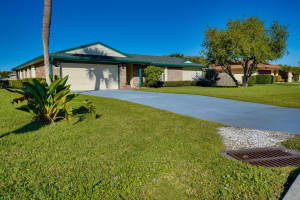 2002 Coconut Dr, Fort Pierce, FL 34949, Sold 02/18/22