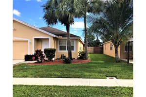 1003 Park Hill Dr, Haverhill, FL 33417, Sold 02/25/22