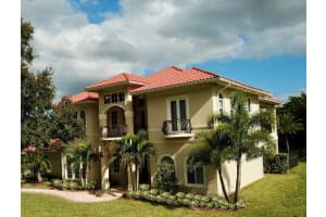 8622 Nashua Dr, Palm Beach Gardens, FL 33418, Sold 03/07/22