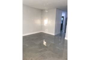 1353 9th St, West Palm Beach, FL 33401, Sold 03/21/22