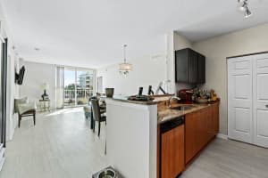 625 Casa Loma Blvd, Boynton Beach, FL 33435, Sold 02/18/22