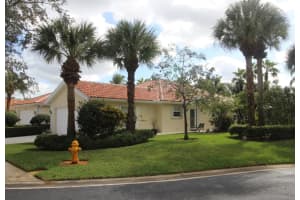 2432 SW Parkside Dr, Palm City, FL 34990, Sold 02/11/22