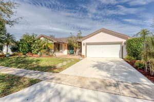 2597 NW 31st St, Boca Raton, FL 33434, Sold 02/25/22