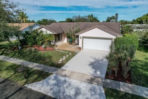 2597 NW 31st St, Boca Raton, FL 33434, Sold 02/25/22